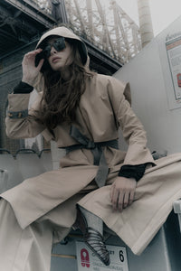 Gabardina Benedetta duo capucha beis