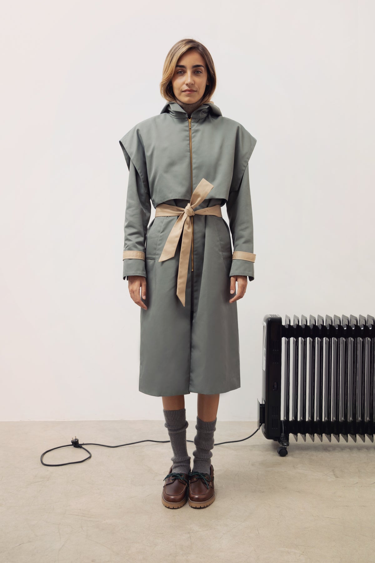 Gabardina Benedetta duo capucha agua