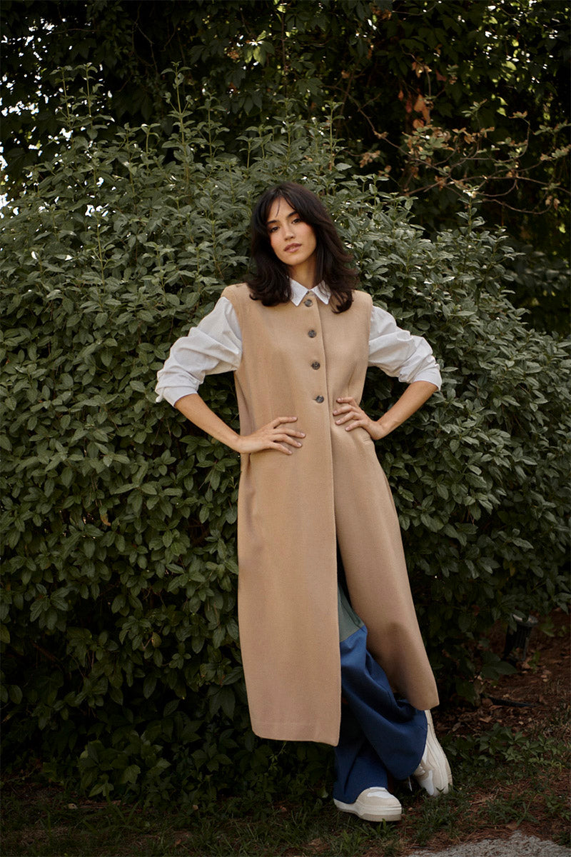 Chaleco Camilla camel