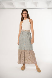 Natascha Light blue flowers & Tangerine