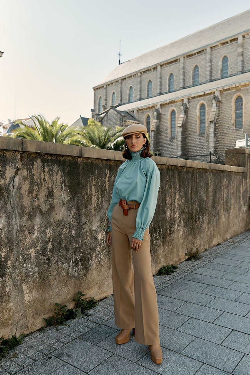Adela Camel