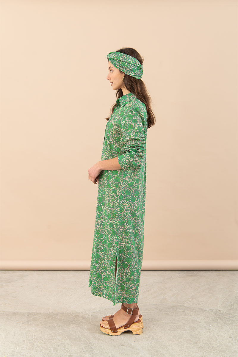 Carmenia Green Flowers