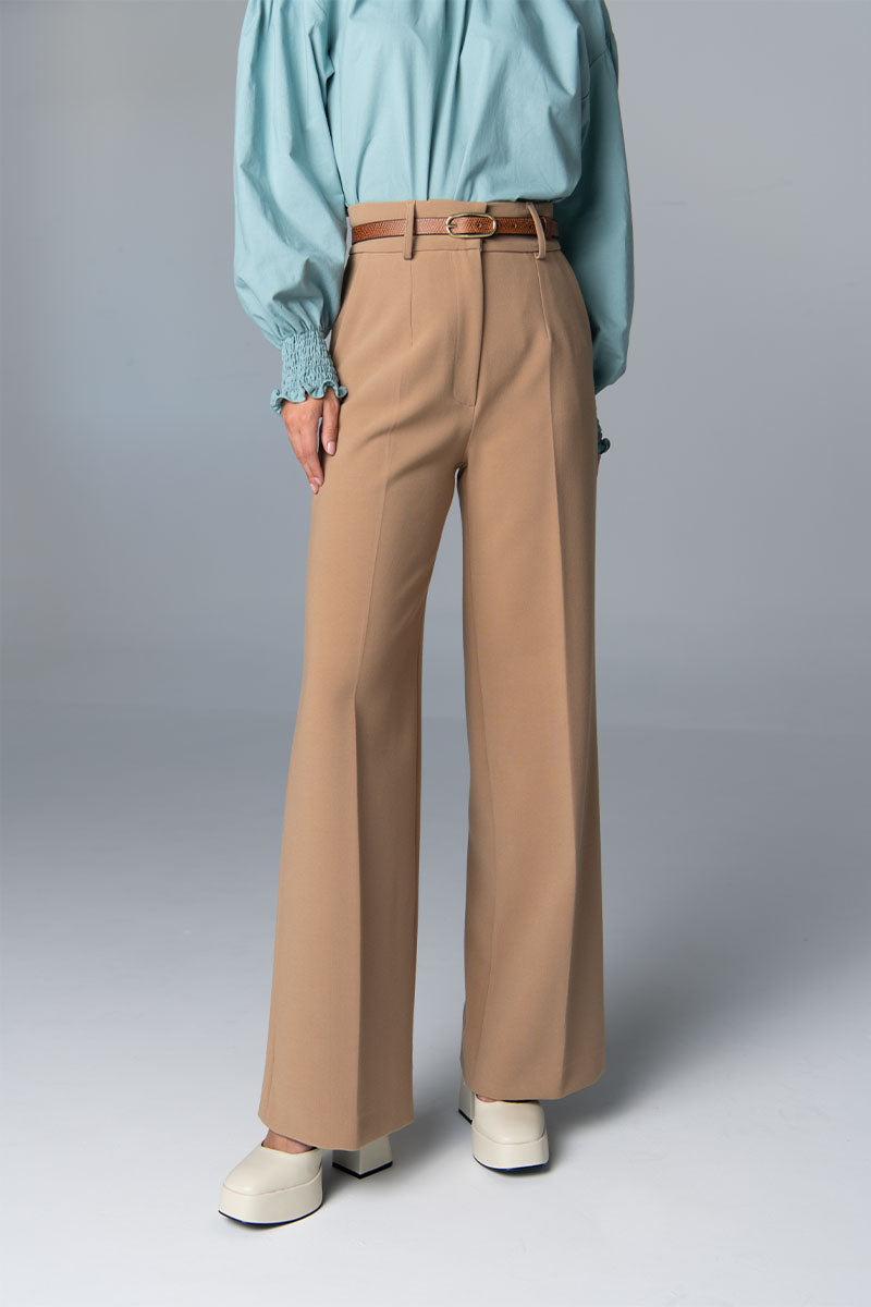 Adela Camel