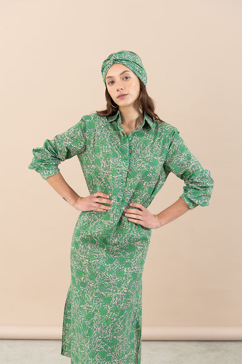 Carmenia Green Flowers