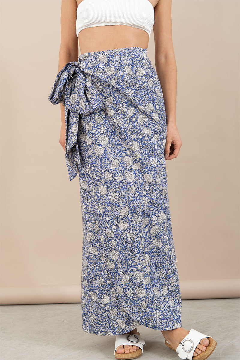 Sole Blue Flowers
